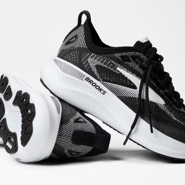 Women’s Brooks Adrenaline GTS 26