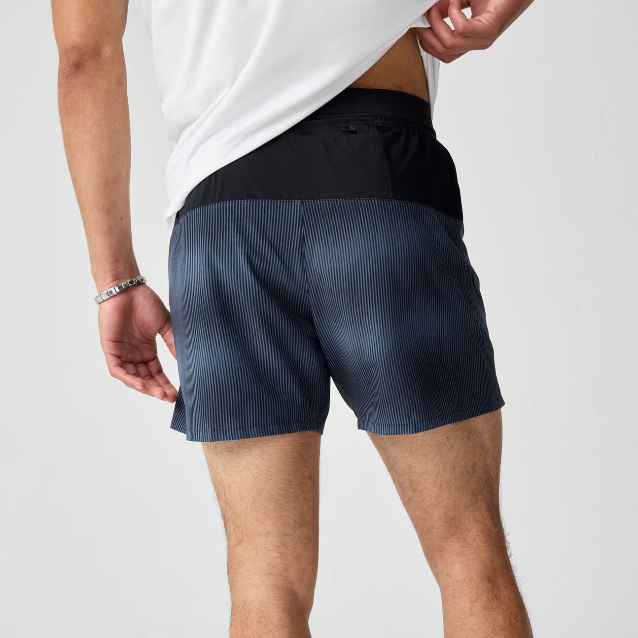 Brooks Journey 5" Short