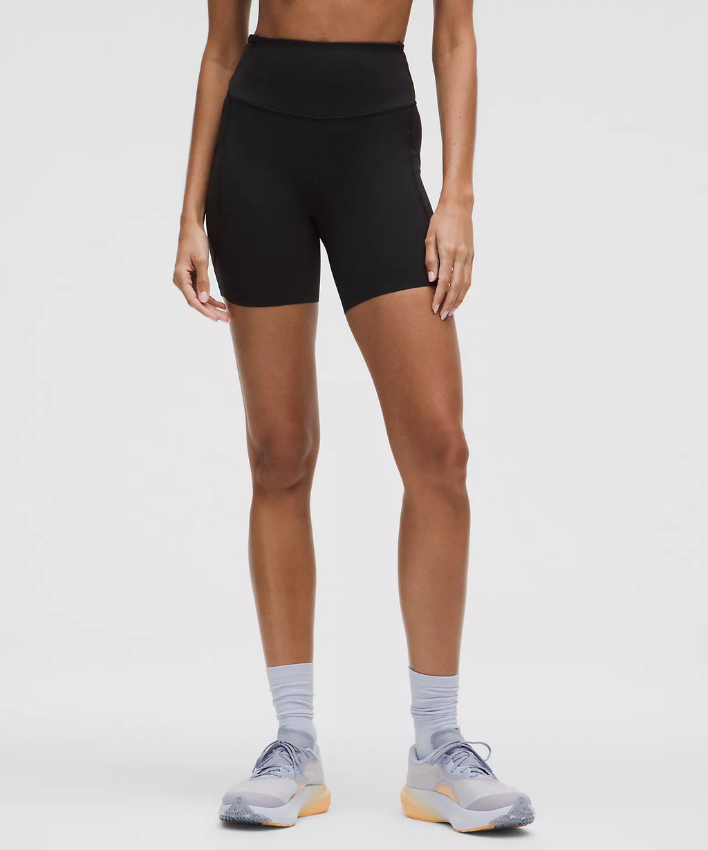 Lululemon Fast and Free High-Rise Short 6"
5 Pocket
