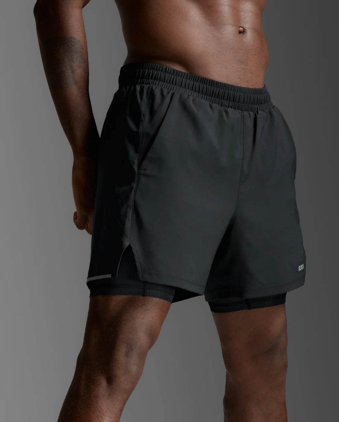 2XU AERO MESH 2-IN-1 5 INCH SHORT Men’s