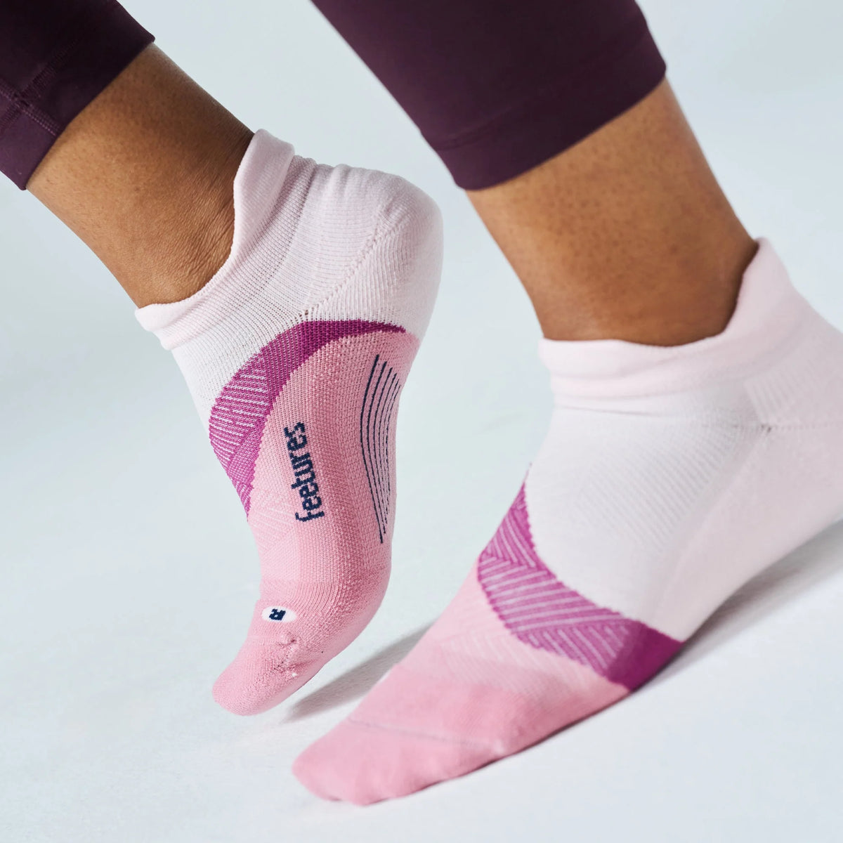 Feetures ELITE Light Cushion Tab No Show