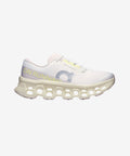 Women’s On Cloudmonster 3