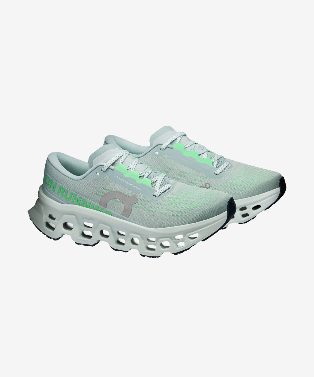 Women’s On Cloudmonster 3